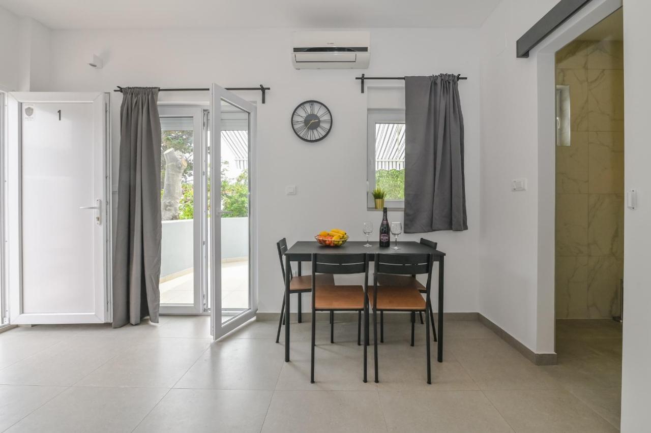 Apartmán Double L House Novalja Pokoj fotografie